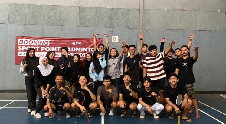 Olahraga Santai ala FEB Untag: Fun, Sehat, dan Penuh Tawa